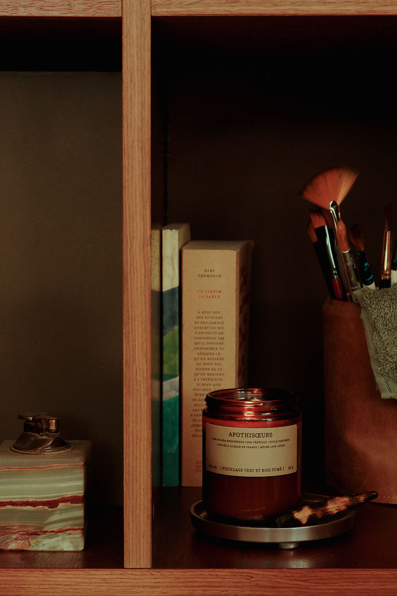 Apothisoeurs - Green Foliage and Smoked Wood Candle