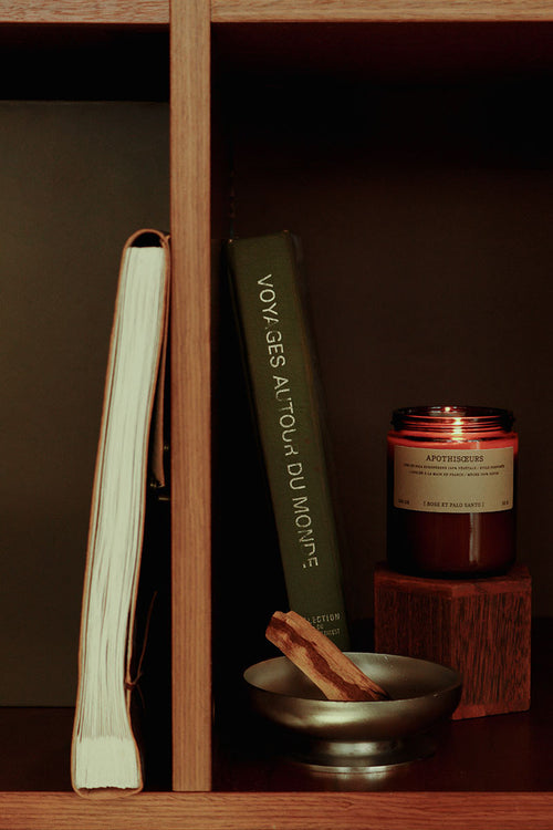 Apothisoeurs - Rose and Palo Santo Candle